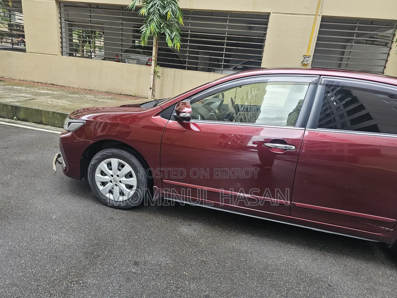 Toyota Premio 2021 Red