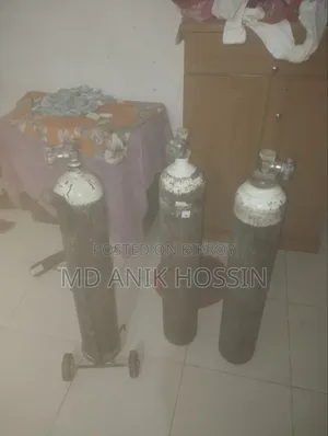 Oxygen Cylinder