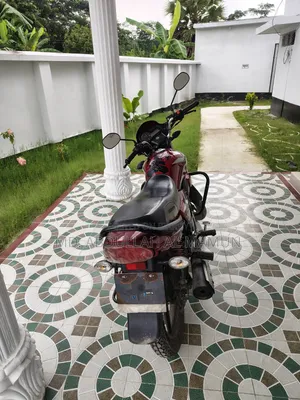 রানার রয়েল+ ভি২ ২০২২ রেড