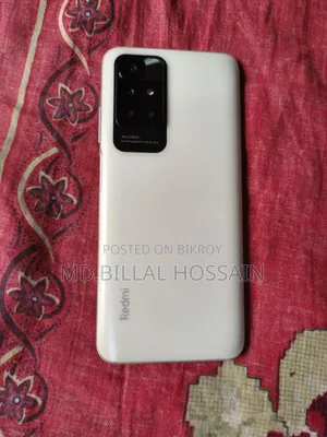 রিয়েলমি ১০ ৬৪ জিবি হোয়াইট