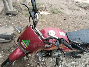 Hero HF Deluxe 2012 Red