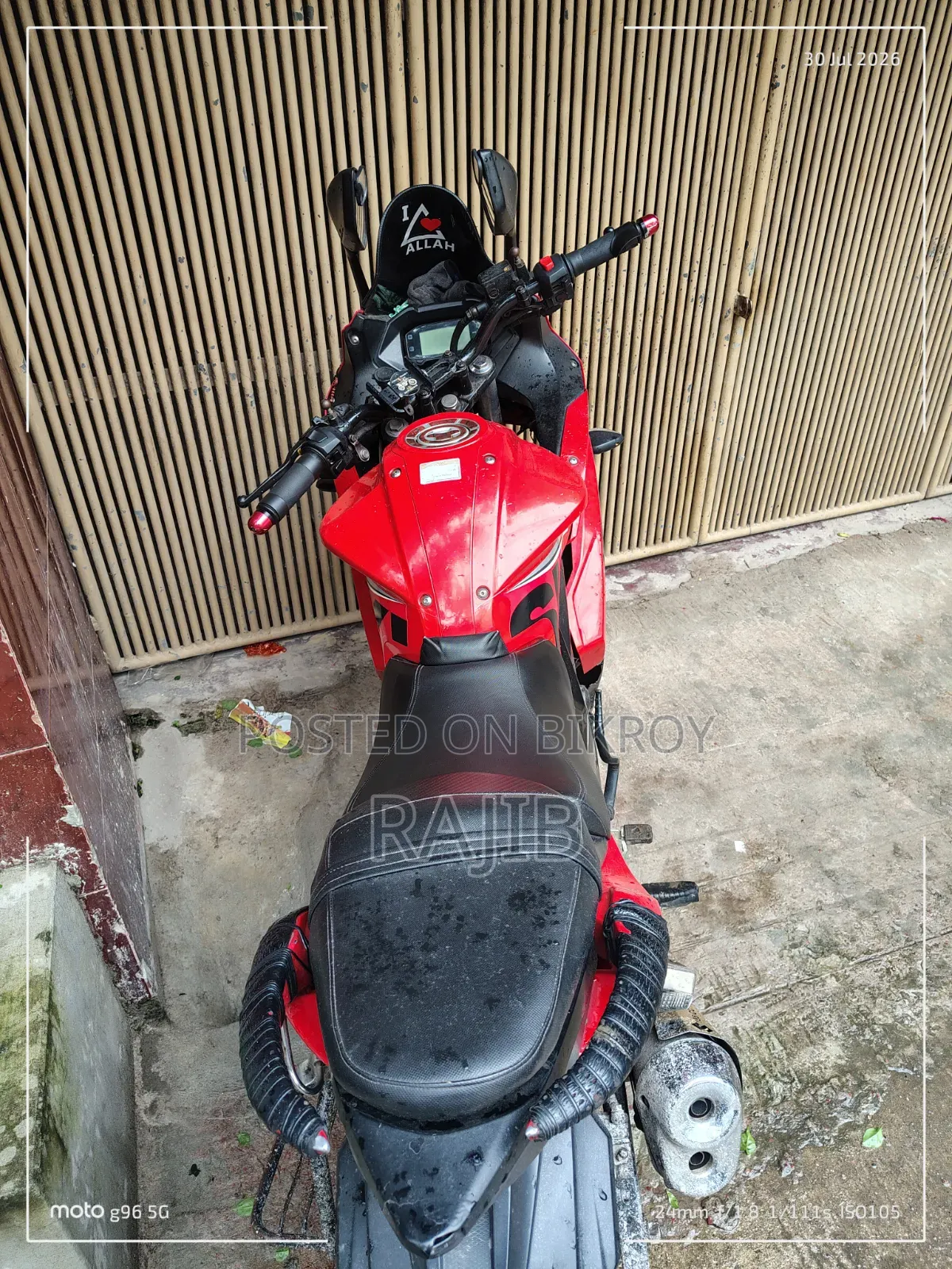 সুজুকি জিক্সার এসএফ ২০১৮ লাল
