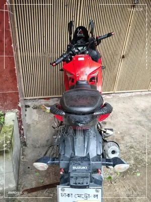 সুজুকি জিক্সার এসএফ ২০১৮ লাল