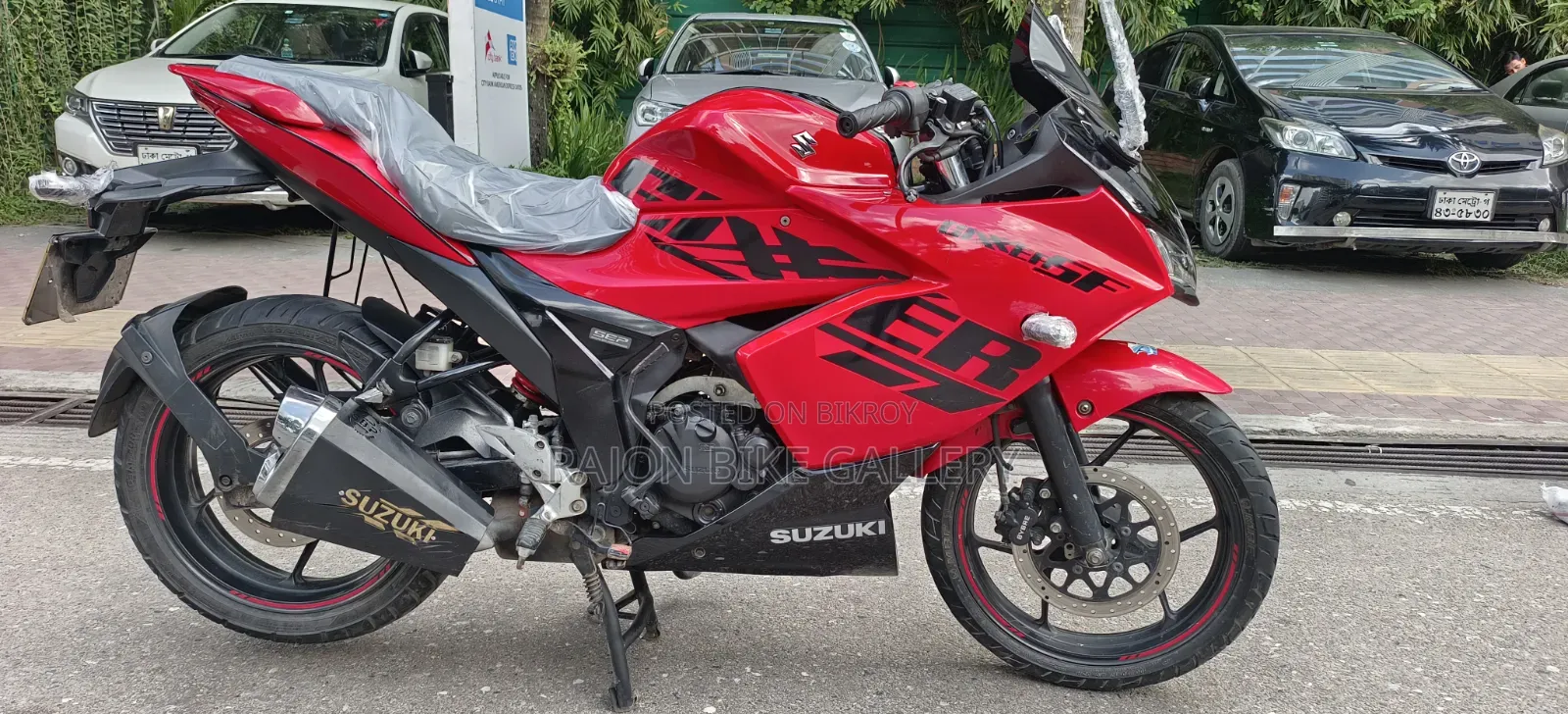 New Suzuki Gixxer SF 2022 Red