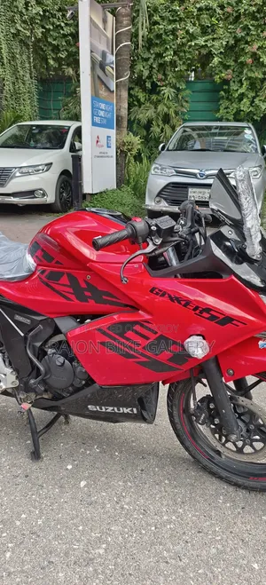 New Suzuki Gixxer SF 2022 Red