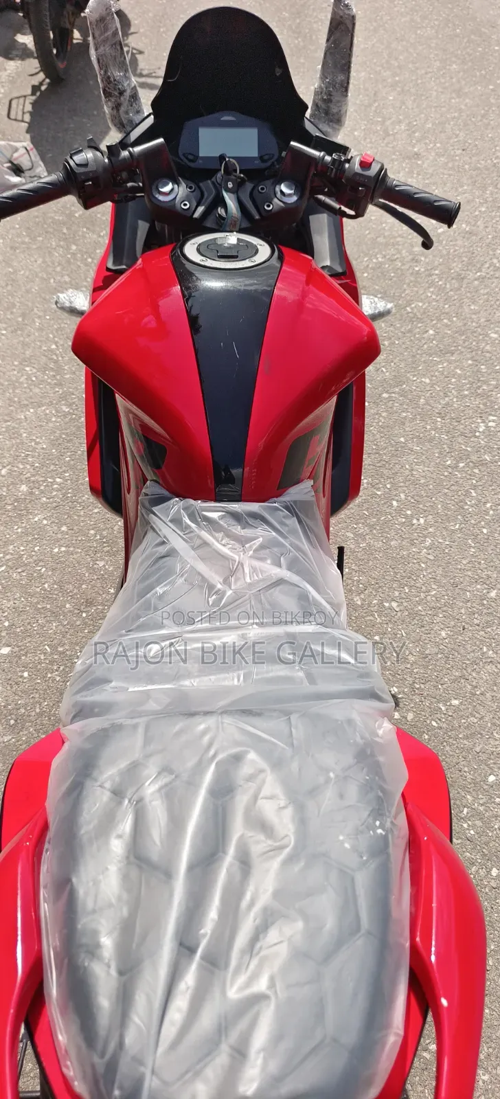 New Suzuki Gixxer SF 2022 Red