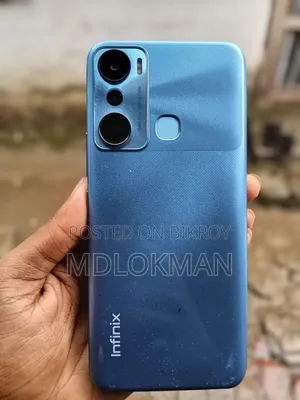 ইনফিনিক্স হট ২০আই ১২৮ জিবি নীল