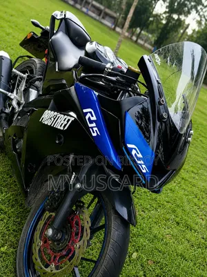 Yamaha R15 V3 2022 Black