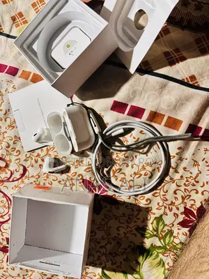 AirPods Pro (Master Copy) 🎧 For Sale — AirPods Pro Master Copy