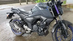 New Yamaha FZS V3 2024