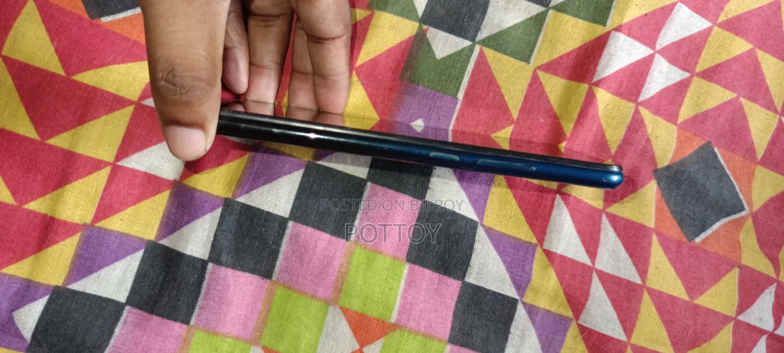 Vivo Y11 32 GB Blue