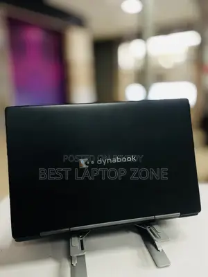 ল্যাপটপ তোশিবা X20W ৮জিবি ইন্টেল কোর আই৫ এসএসডি ২৫৬জিবি