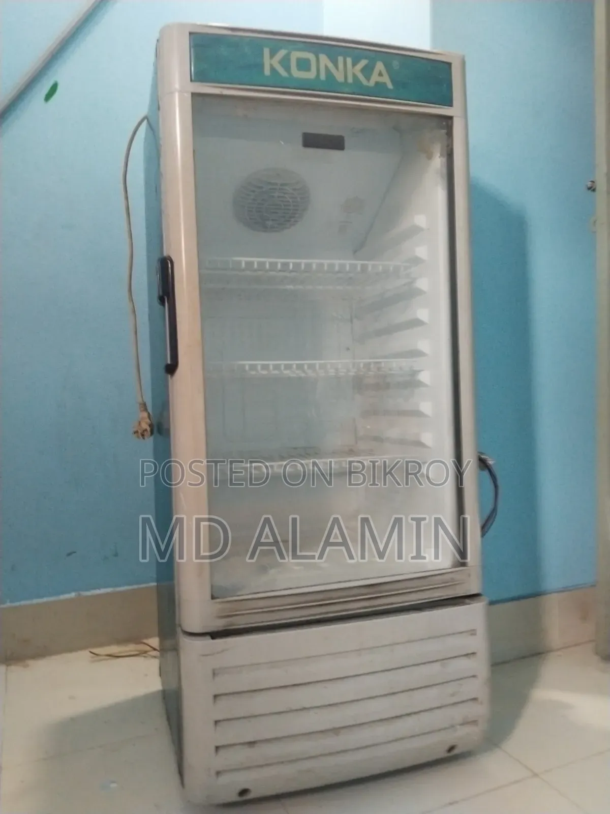 কনকা গ্লাস ডোর ফ্রিজ