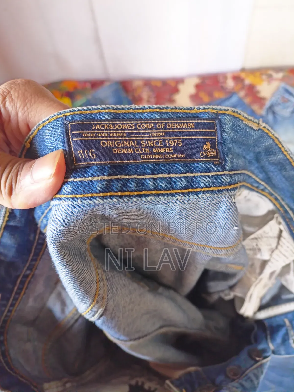 Premium Export Quality Men's Jeans Pant | New & Used | Good Condition.
