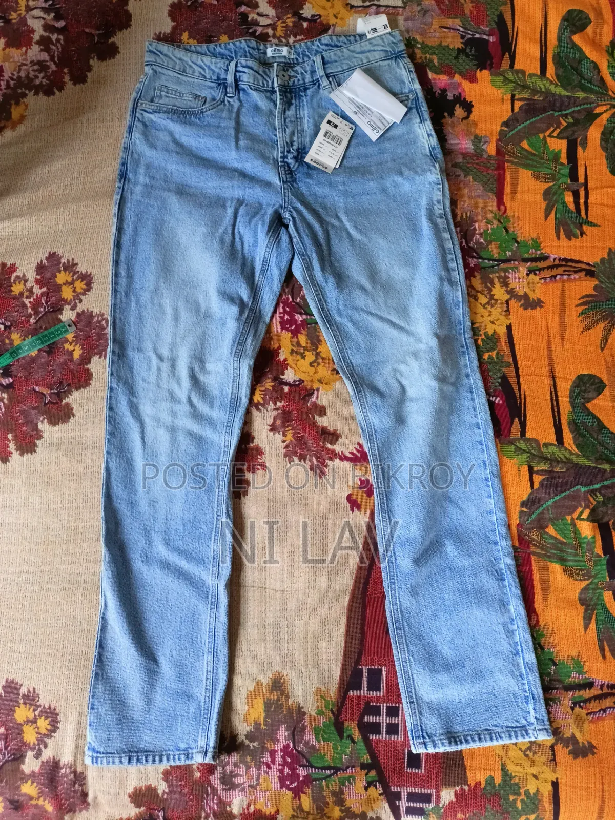Premium Export Quality Men's Jeans Pant | New & Used | Good Condition.