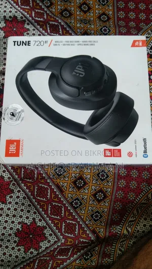 খুব কম ব্যবহৃত ব্লুটুথ হেডফোন বিক্রির জন্য