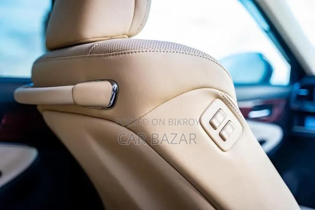 Toyota Crown 2014 Blue