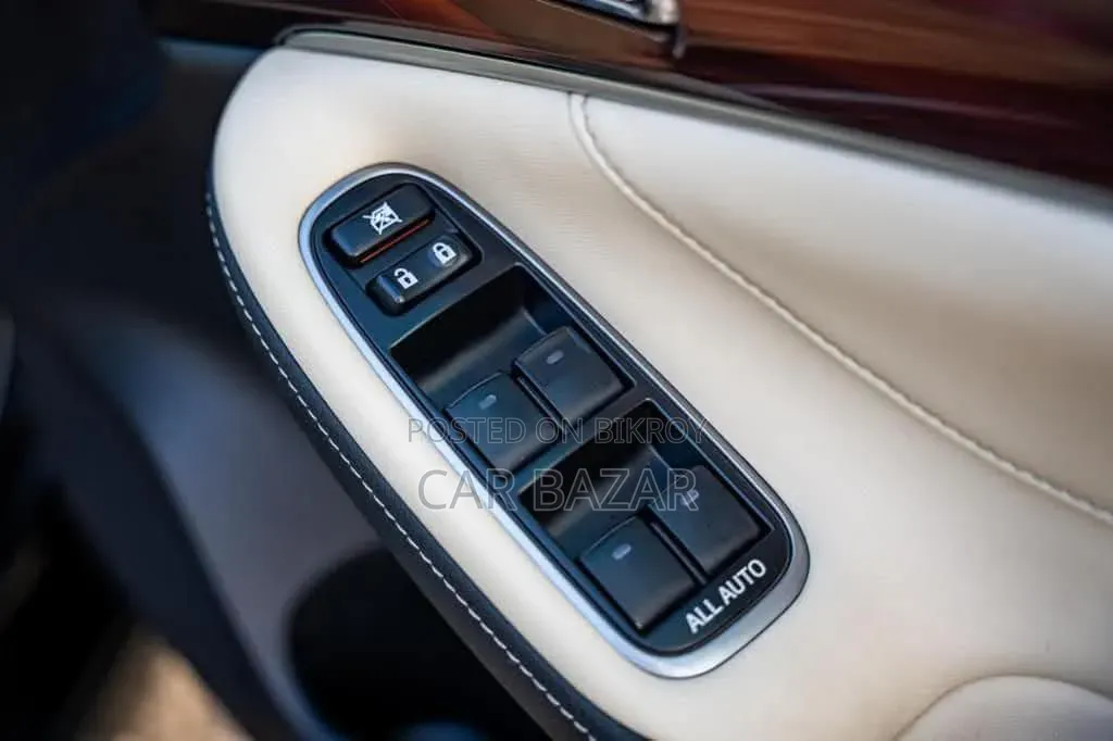 Toyota Crown 2014 Blue