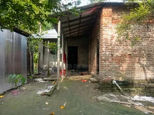 সাতমাথা চত্বরে ৩ বেডরুমের বাড়ি বিক্রয়ের জন্য