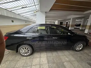 টয়োটা প্রিমিও ১.৫ এফডব্লিউডি ২০১৭ ব্ল্যাক