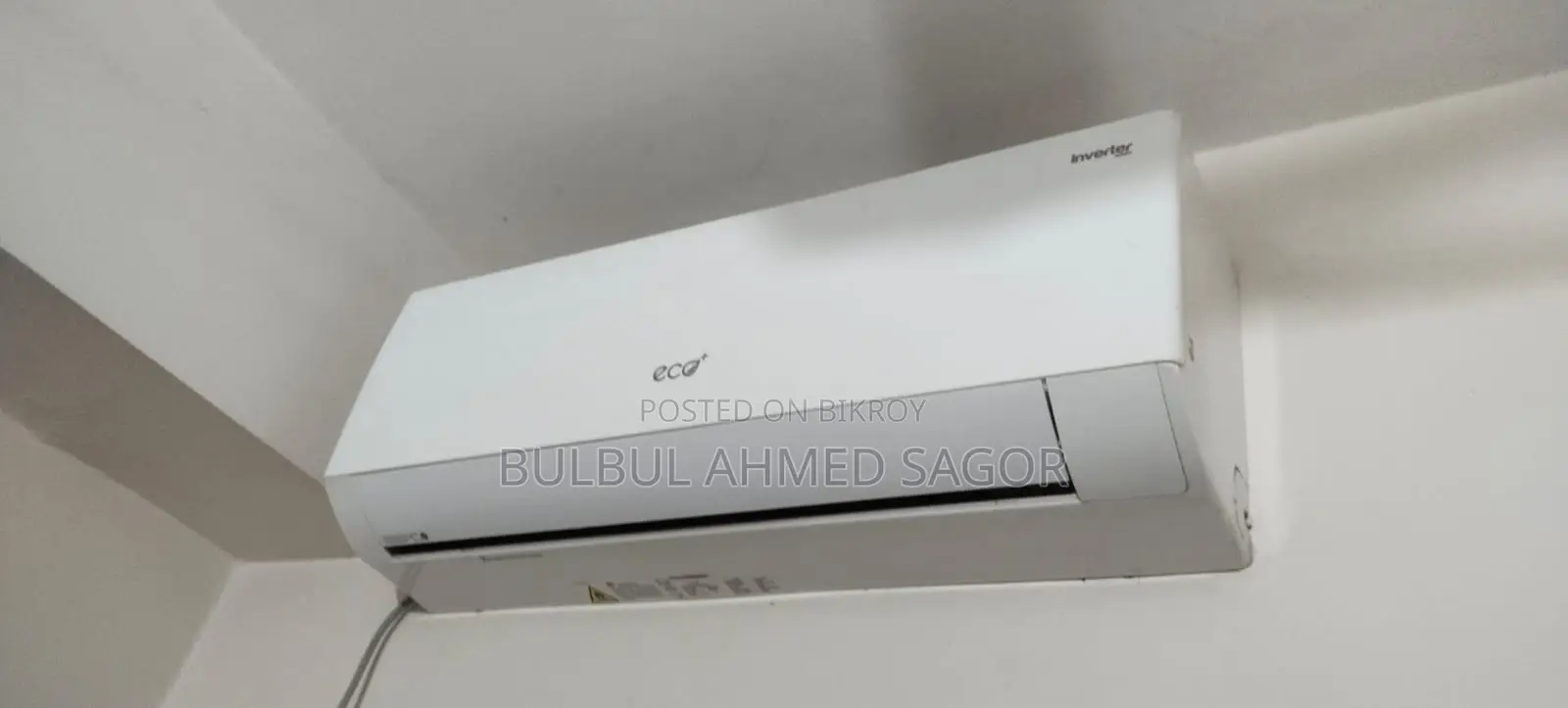Good Condition AC for Sale.