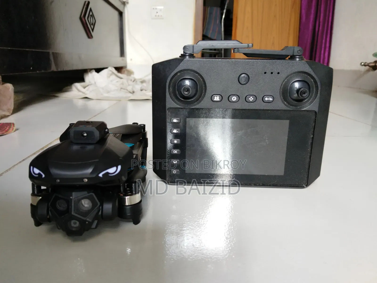 Drone Model M33