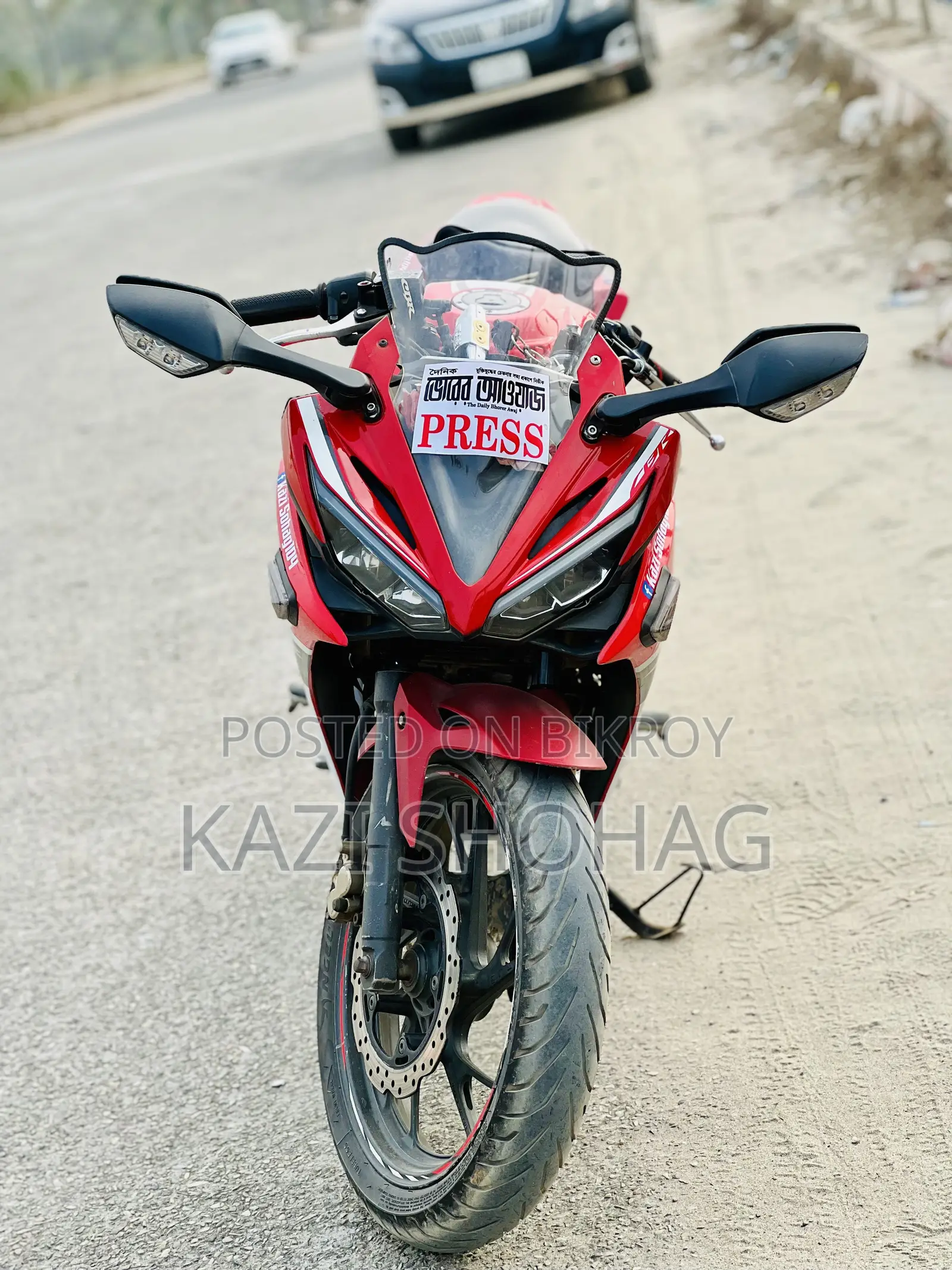 হোন্ডা সিবিআর ২০১৭ লাল