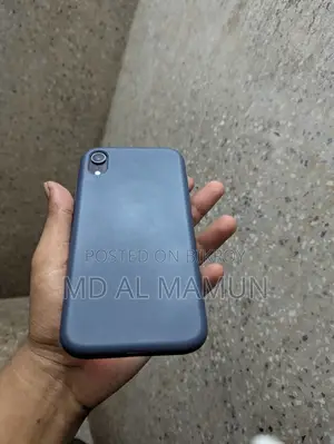 অ্যাপল আইফোন এক্সআর ৬৪ জিবি কালো