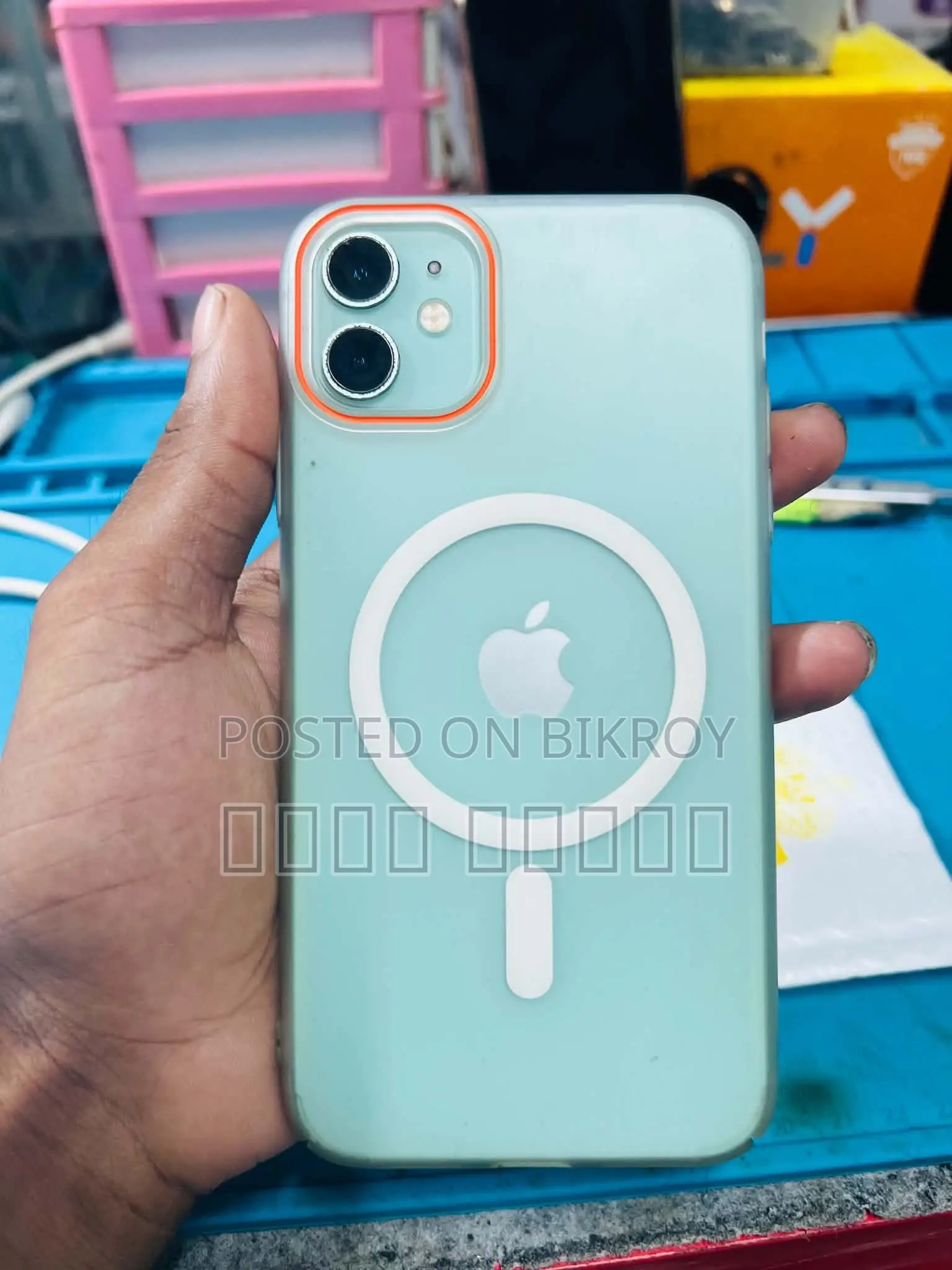 Apple iPhone 11 64 GB Gray