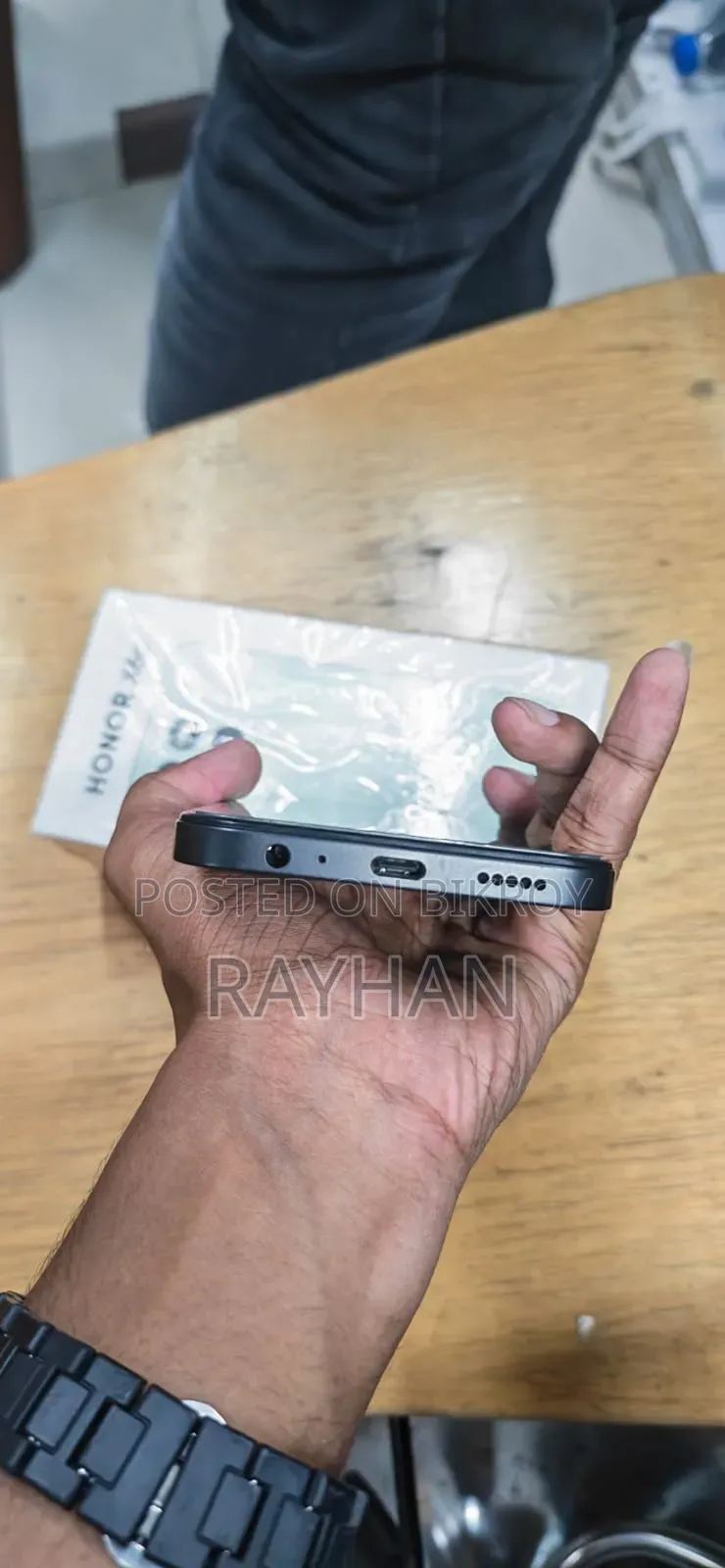 অনার এক্স৬সি ১২৮ জিবি ব্ল্যাক