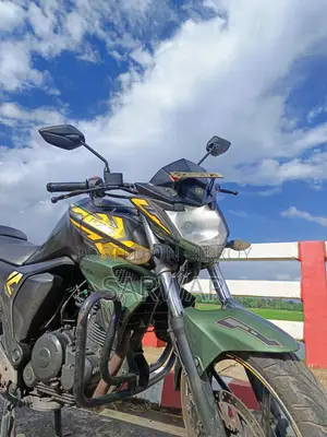 Yamaha FZ 2017