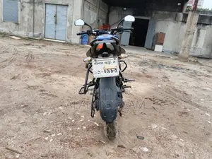 বাজাজ পালসার এনএস ১৬০ ২০১৮ ব্লু