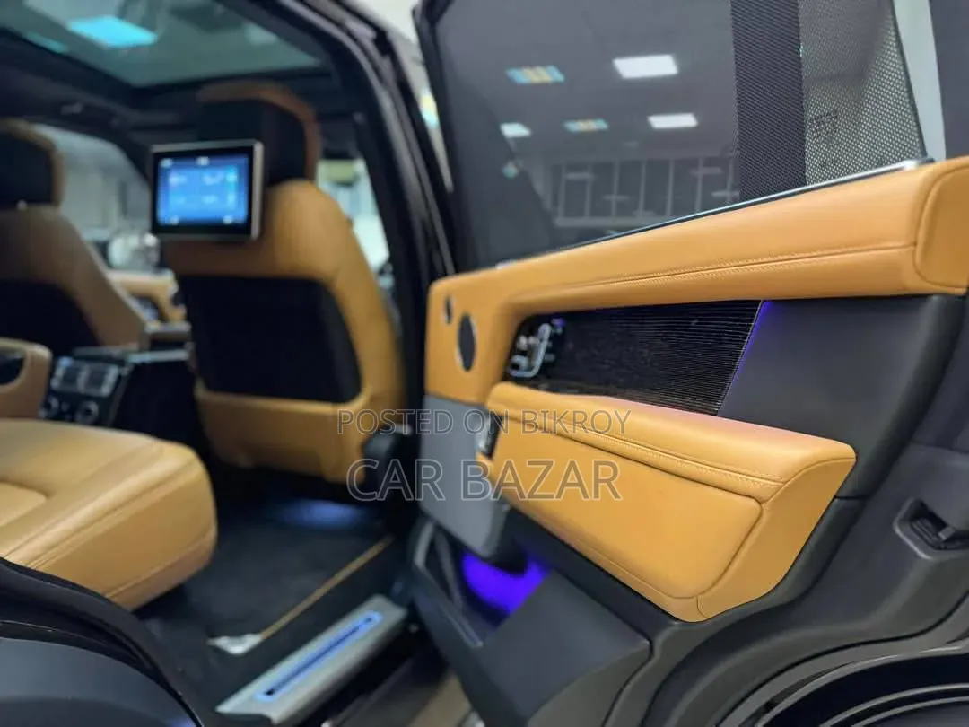 Land Rover Range Rover Vogue 2019 Black
