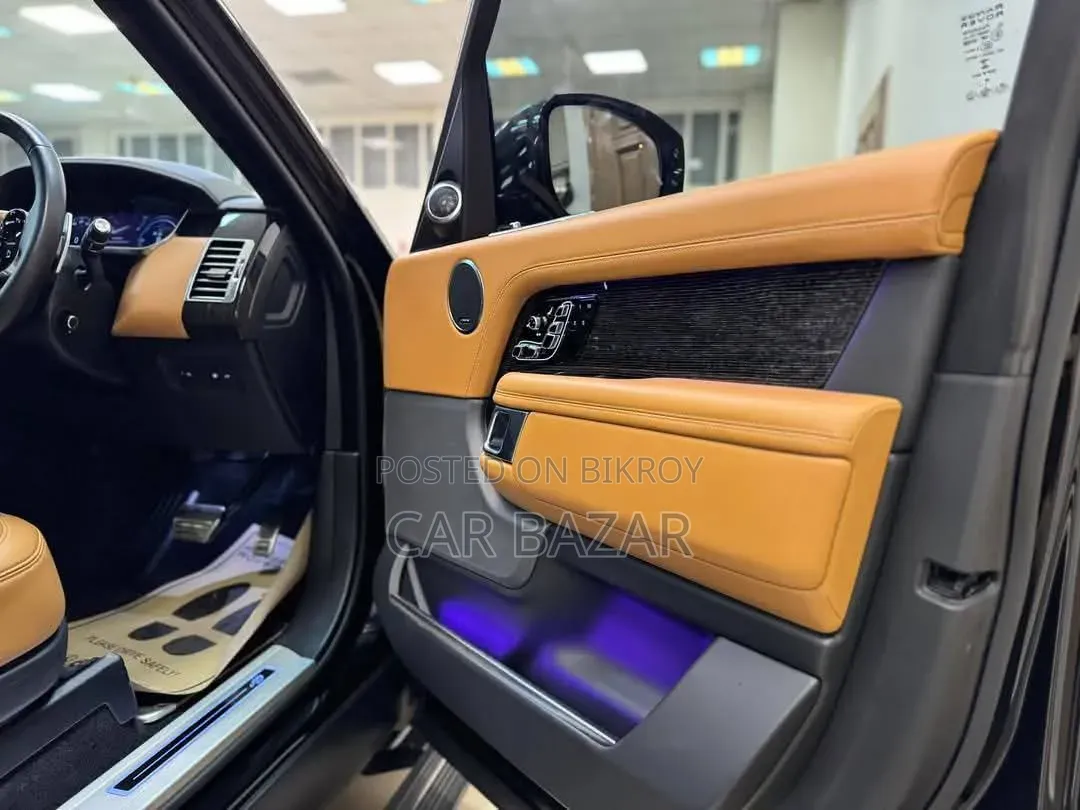 Land Rover Range Rover Vogue 2019 Black