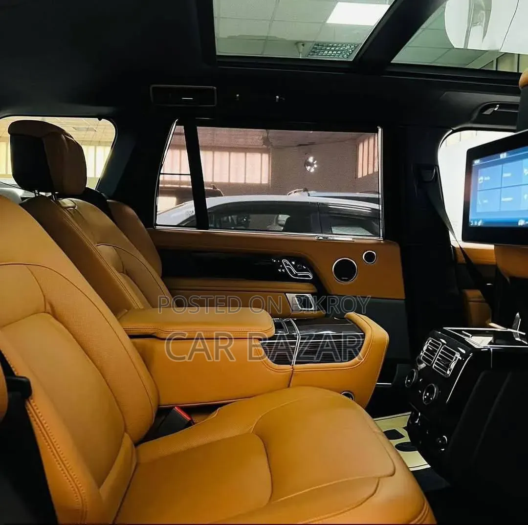 Land Rover Range Rover Vogue 2019 Black