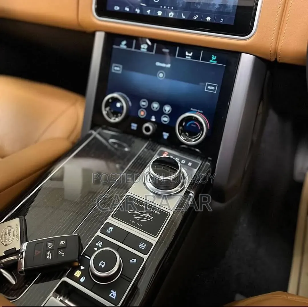 Land Rover Range Rover Vogue 2019 Black