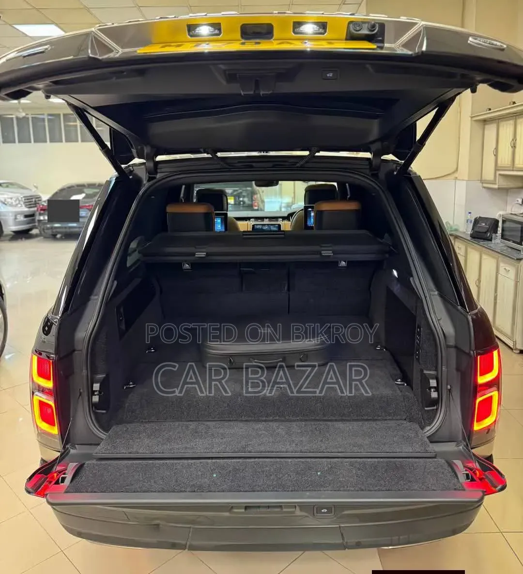 Land Rover Range Rover Vogue 2019 Black