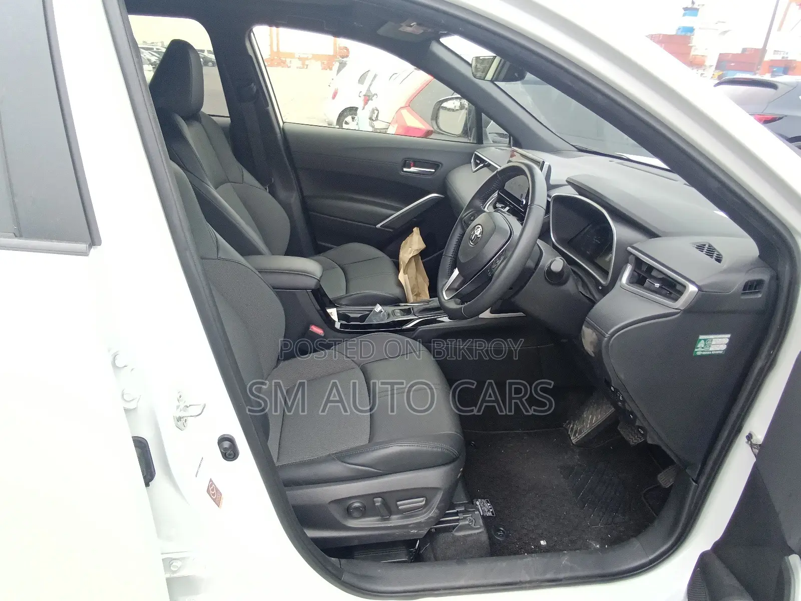 Toyota Corolla Cross 2024 Pearl