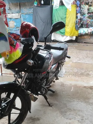 বাজাজ পালসার ১৫০ ২০১৮ কালো