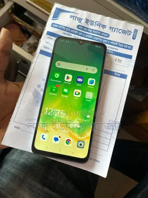 Oppo A18 64 GB Silver