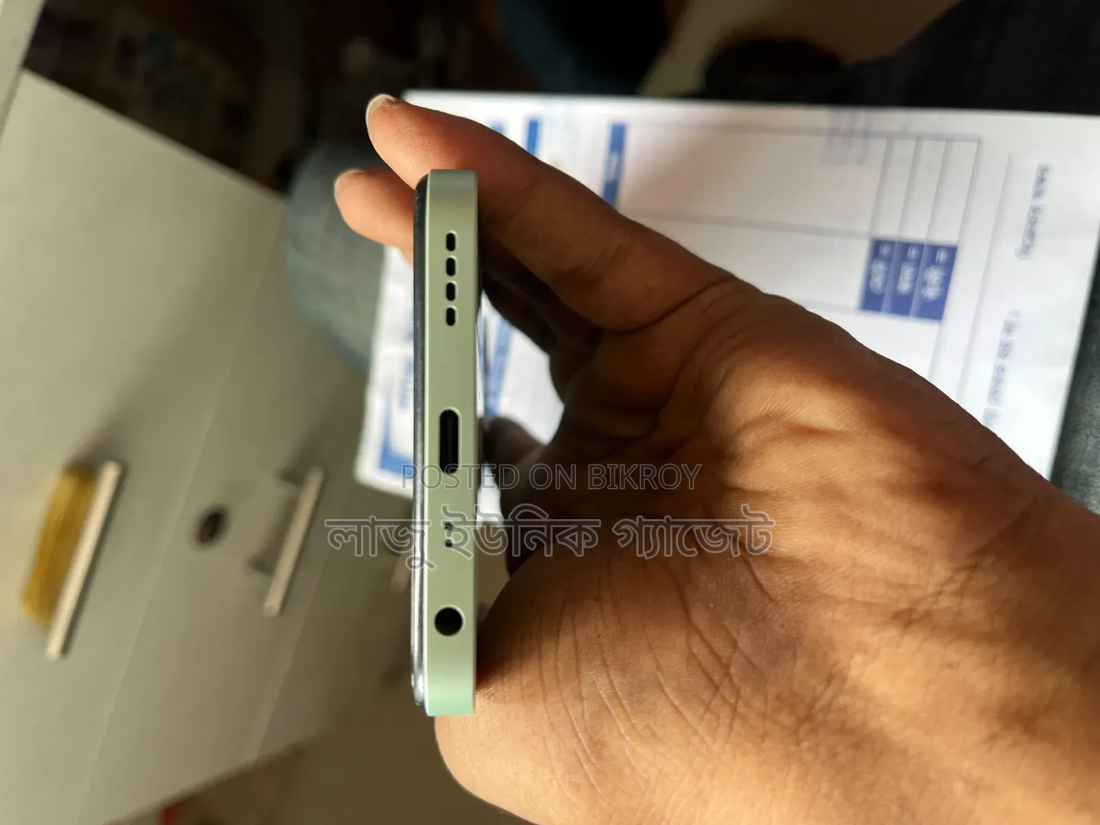 Oppo A18 64 GB Silver