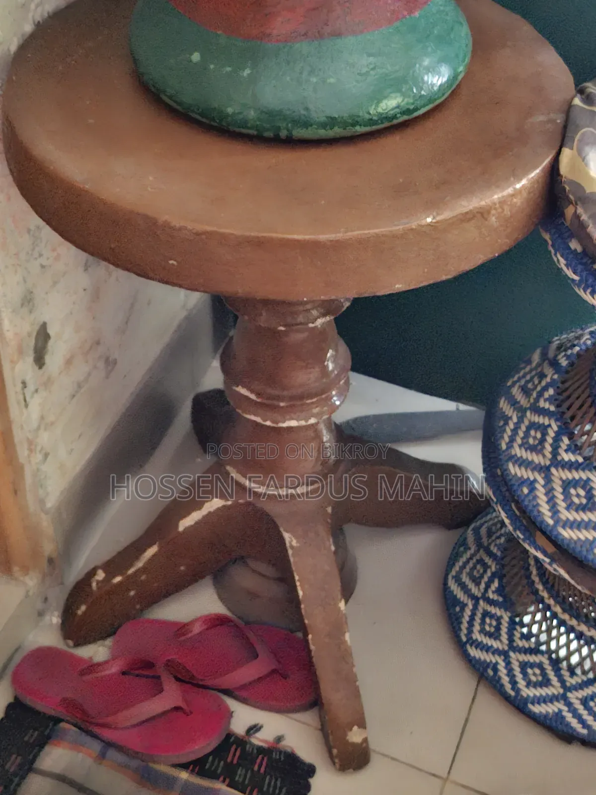 কাগজের ফুলের টপ
