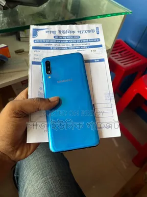 স্যামসাং গ্যালাক্সি এ৫০ ১২৮ জিবি নীল