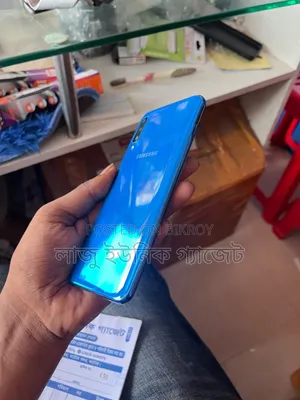 স্যামসাং গ্যালাক্সি এ৫০ ১২৮ জিবি নীল