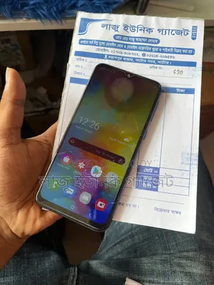Samsung Galaxy M20 32 GB Black