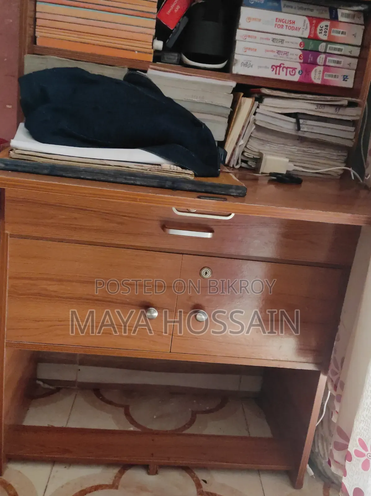 Reading Table