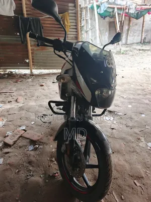 Bajaj Pulsar 150 2021 White