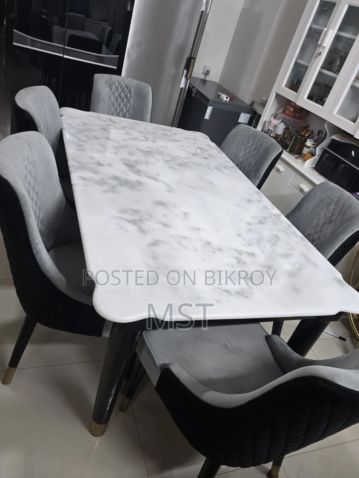 Modern Design Dining Table