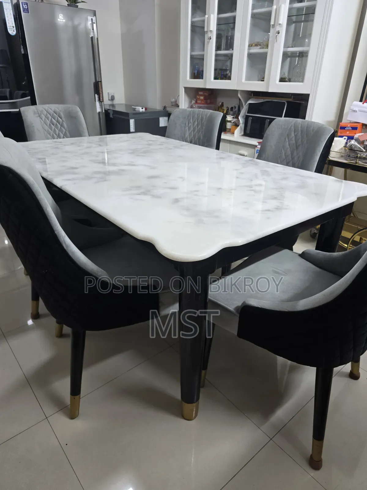 Modern Design Dining Table