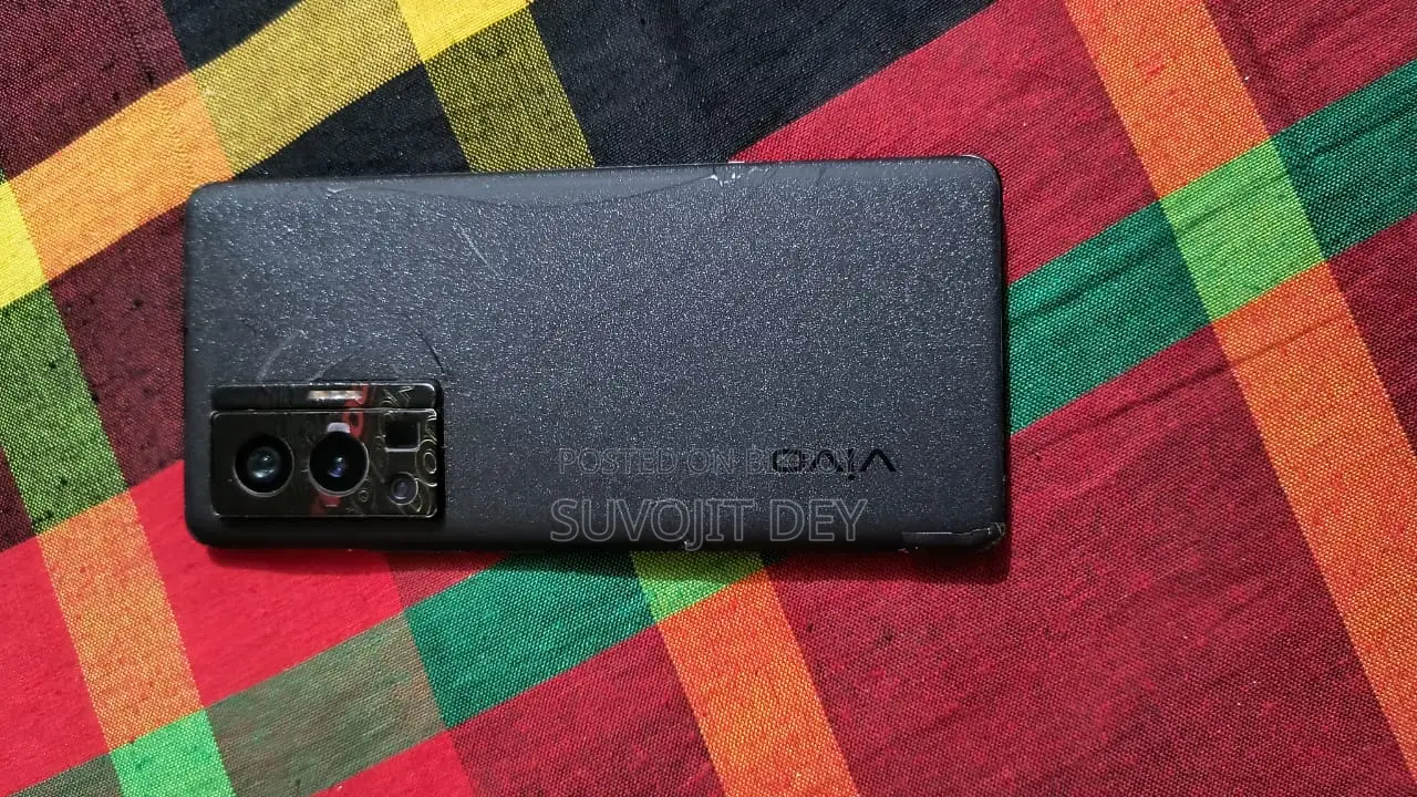 Vivo X70 Pro ২৫৬ জিবি ব্ল্যাক